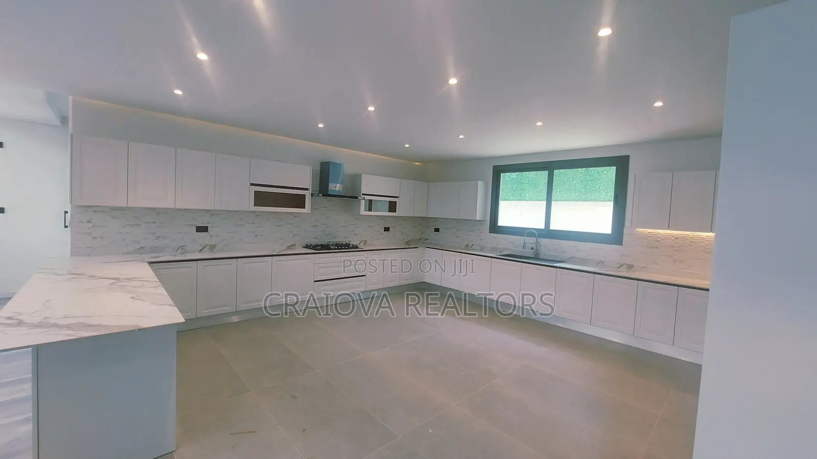 5bdrm Townhouse/Terrace in Lavington for sale