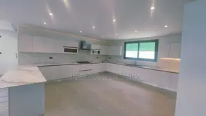 5bdrm Townhouse/Terrace in Lavington for sale