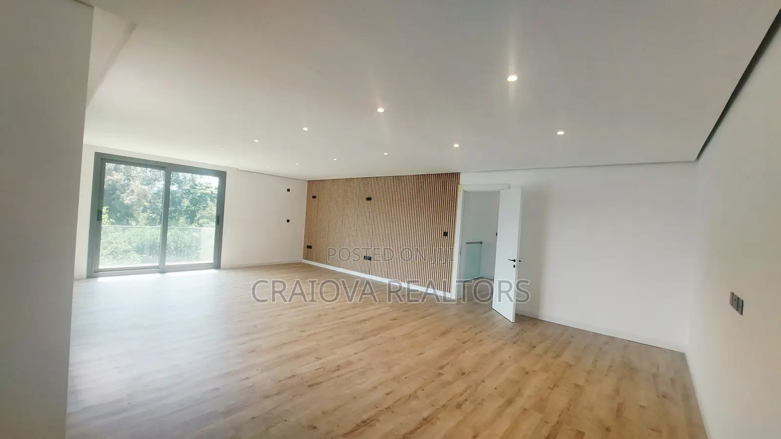 5bdrm Townhouse/Terrace in Lavington for sale