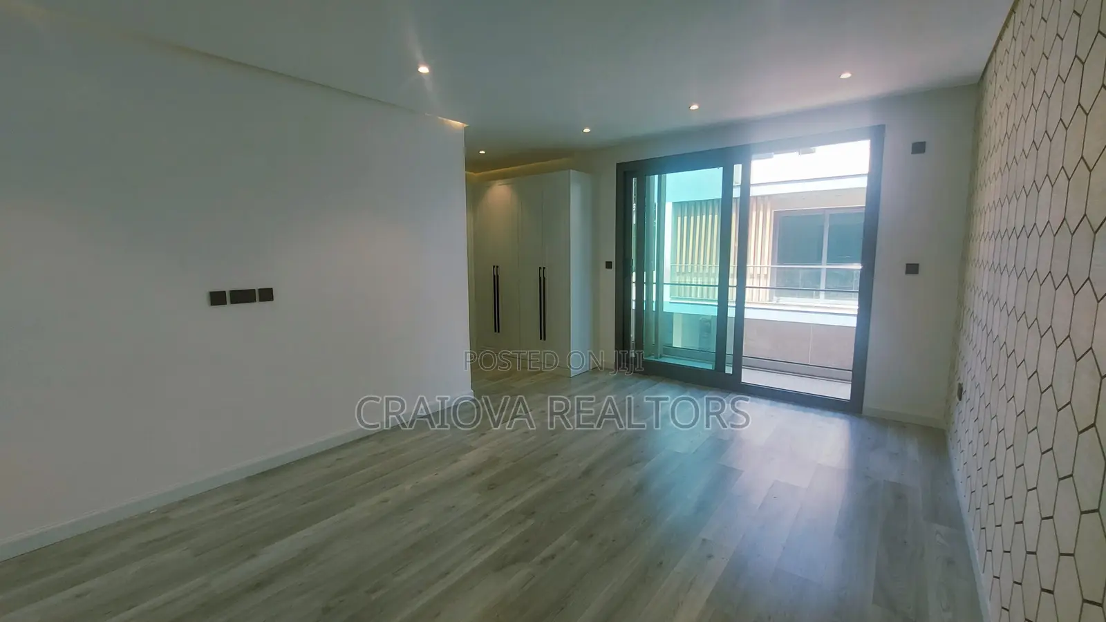 5bdrm Townhouse/Terrace in Lavington for sale