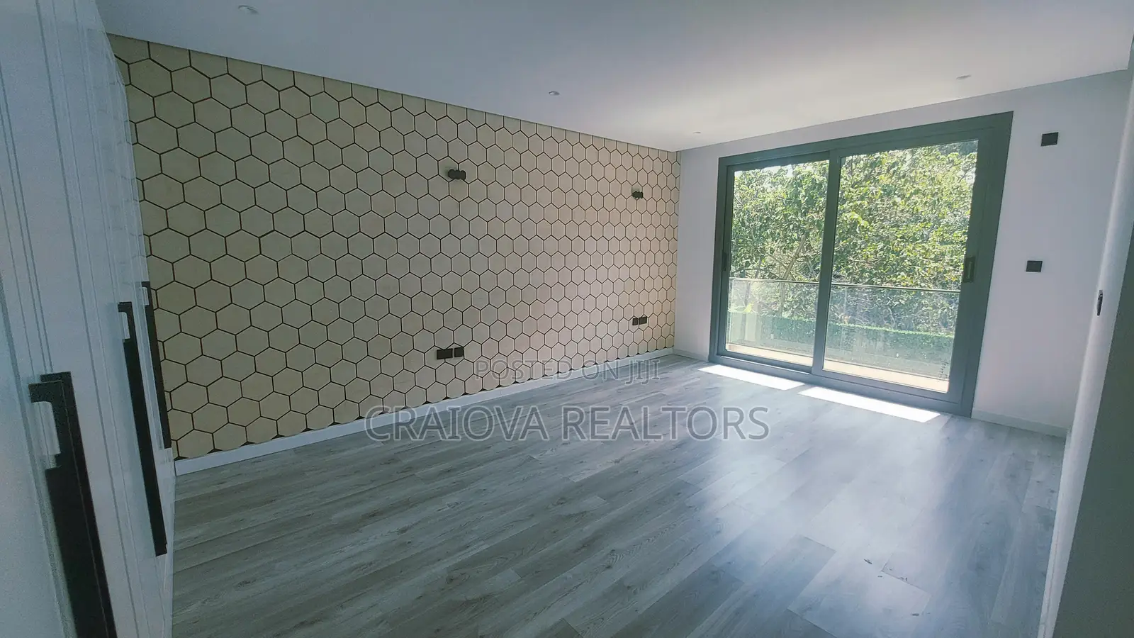 5bdrm Townhouse/Terrace in Lavington for sale
