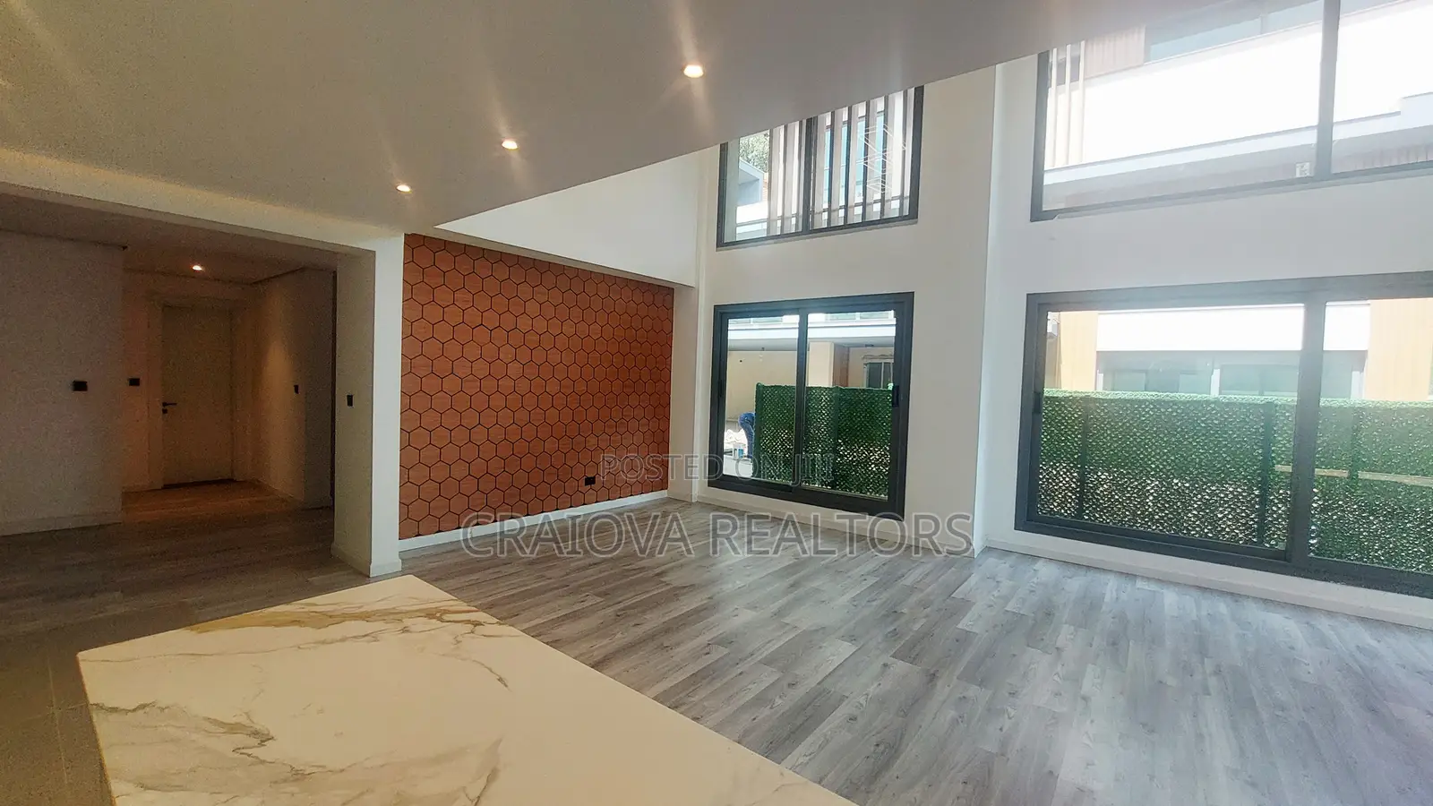 5bdrm Townhouse/Terrace in Lavington for sale