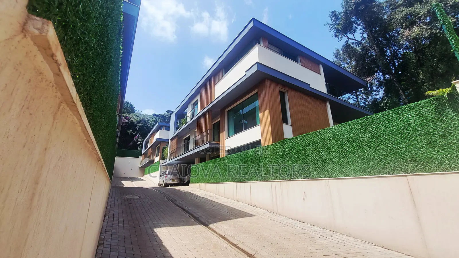5bdrm Townhouse/Terrace in Lavington for sale
