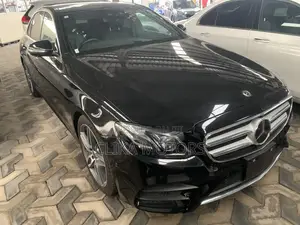 Mercedes-Benz E200 2018 Black