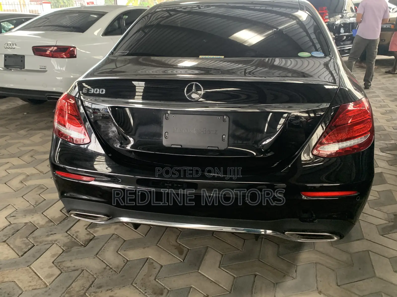 Mercedes-Benz E300 2018 Black