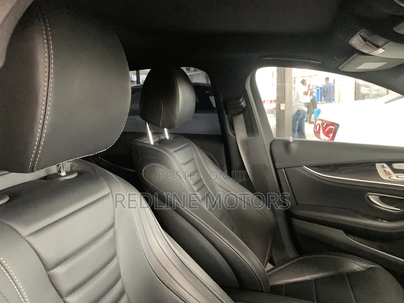 Mercedes-Benz E300 2018 Black