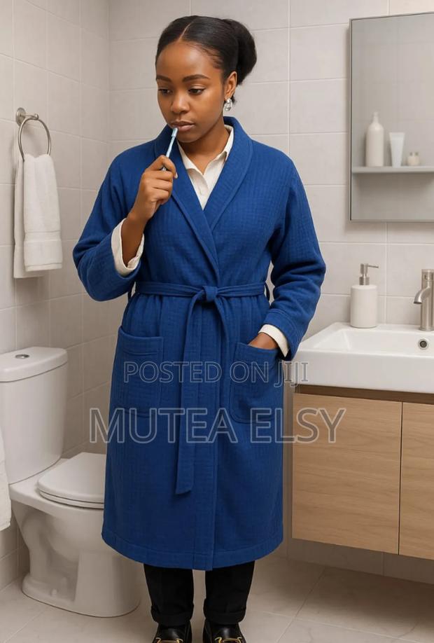 Royal King Size Bathrobe - thumbnail 4