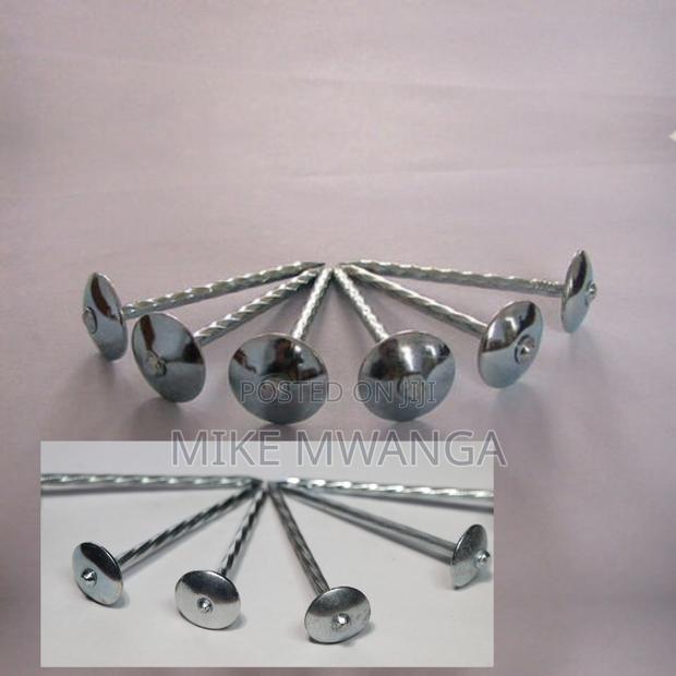High Strength Galvanized Roofing Nails (50kg)