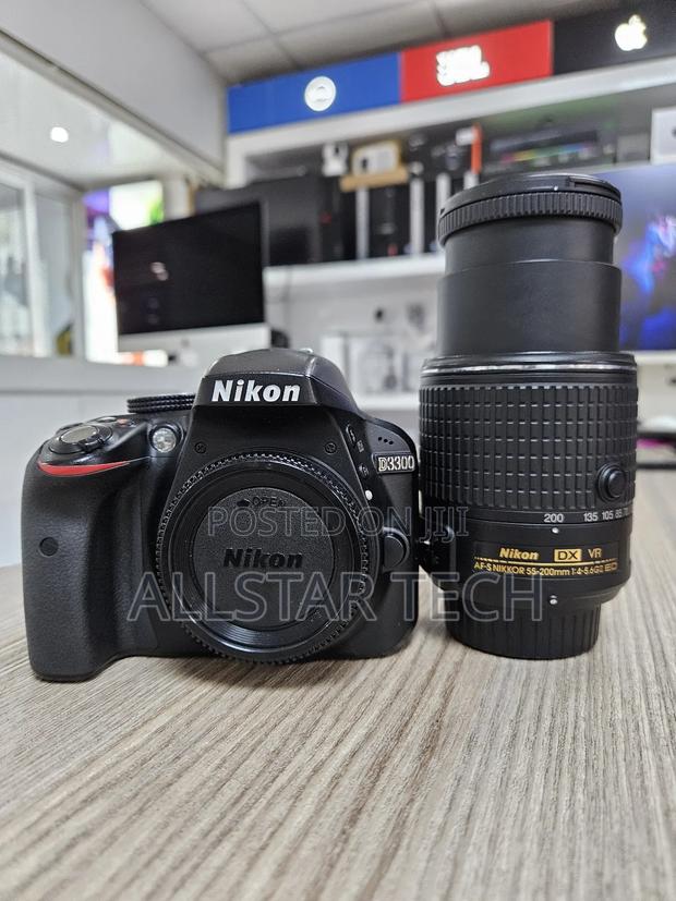 Nikon D3300 Dslr Camera With 55-200 Mm Lens (Black)