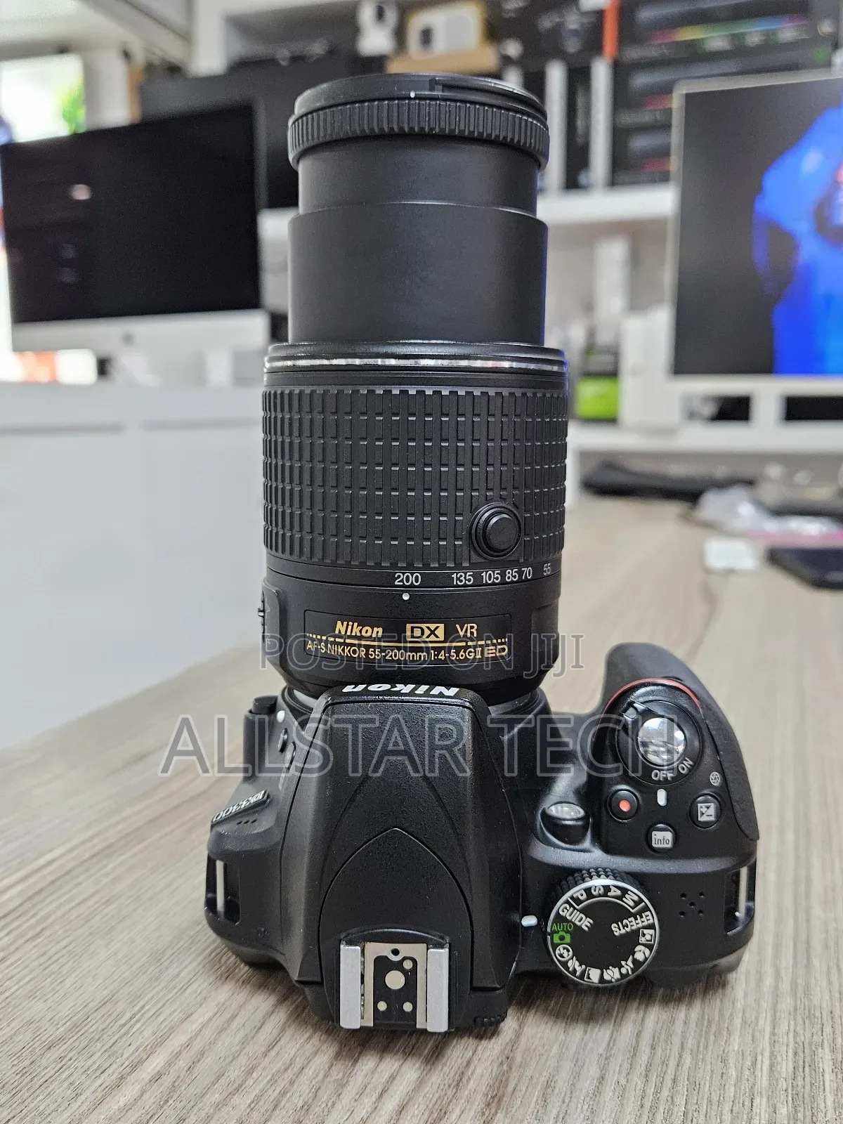 Nikon D3300 Dslr Camera With 55-200 Mm Lens (Black)