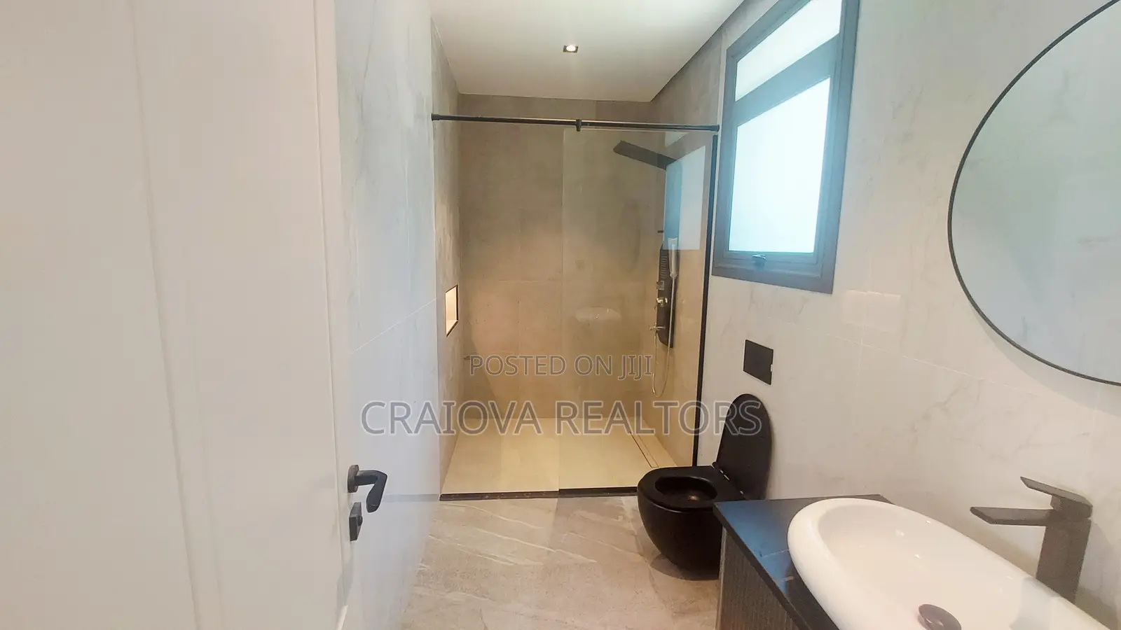 5bdrm Townhouse/Terrace in Lavington for sale