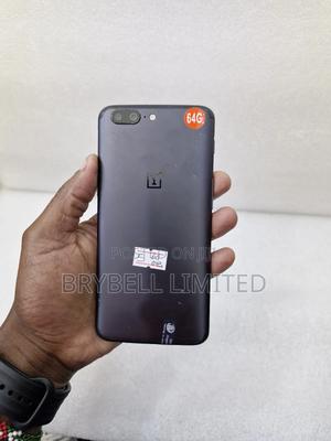 OnePlus 5 64 GB Gray - main view