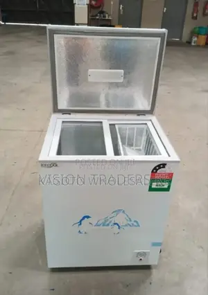 White Ecomax Freezer. 119litres