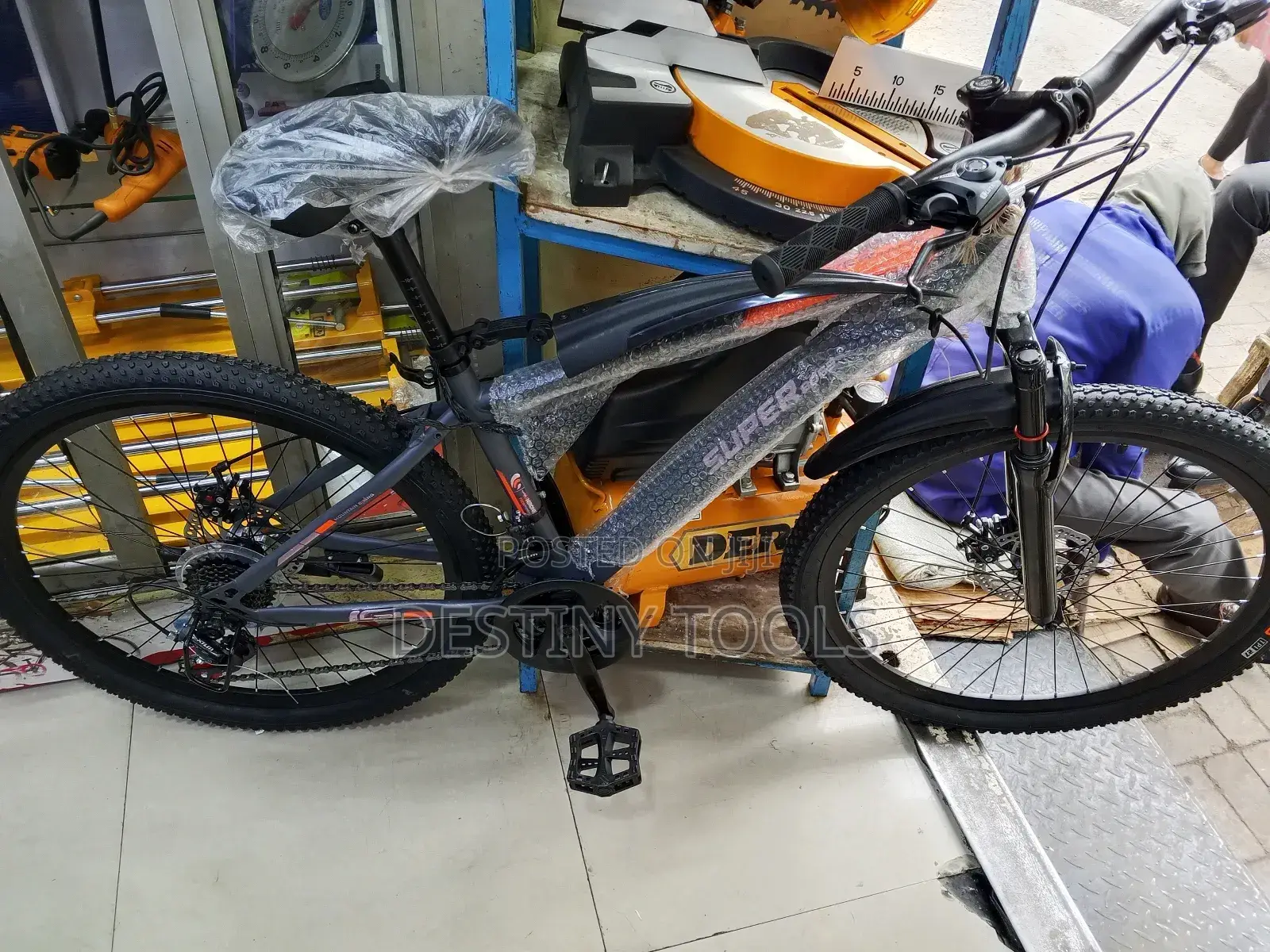 Super Boss Mountain Bike Size 26