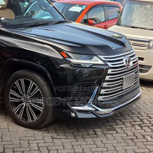 Lexus LX 2022 Black