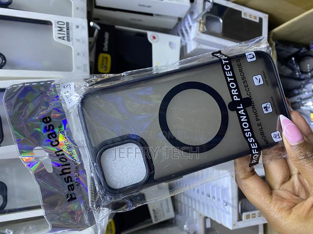 Tauri iPhone 14 Plus Translucent Matte Hockproof Phone Cover - thumbnail 2