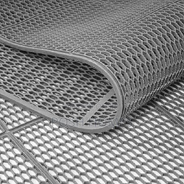 Prozone Grey Floor Mat – Built for Workspaces
