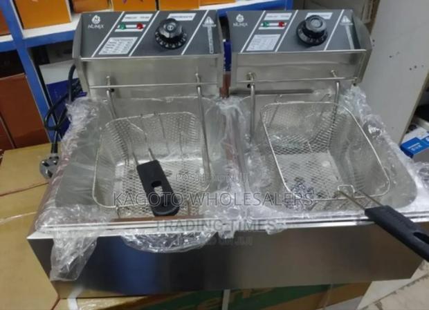Silver Electric Chips Frier. 12litres .Nunix