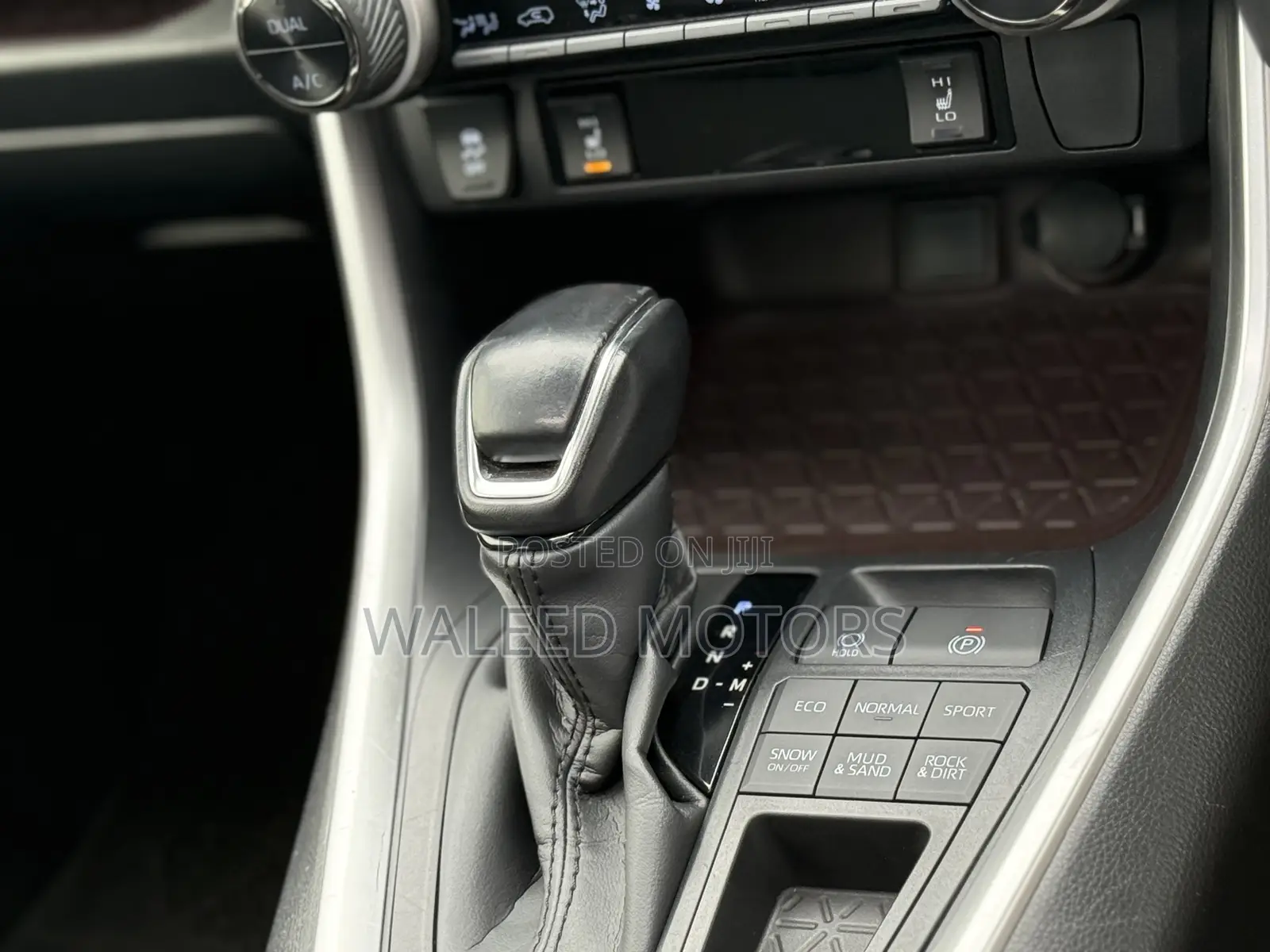 Toyota RAV4 2019 Pearl