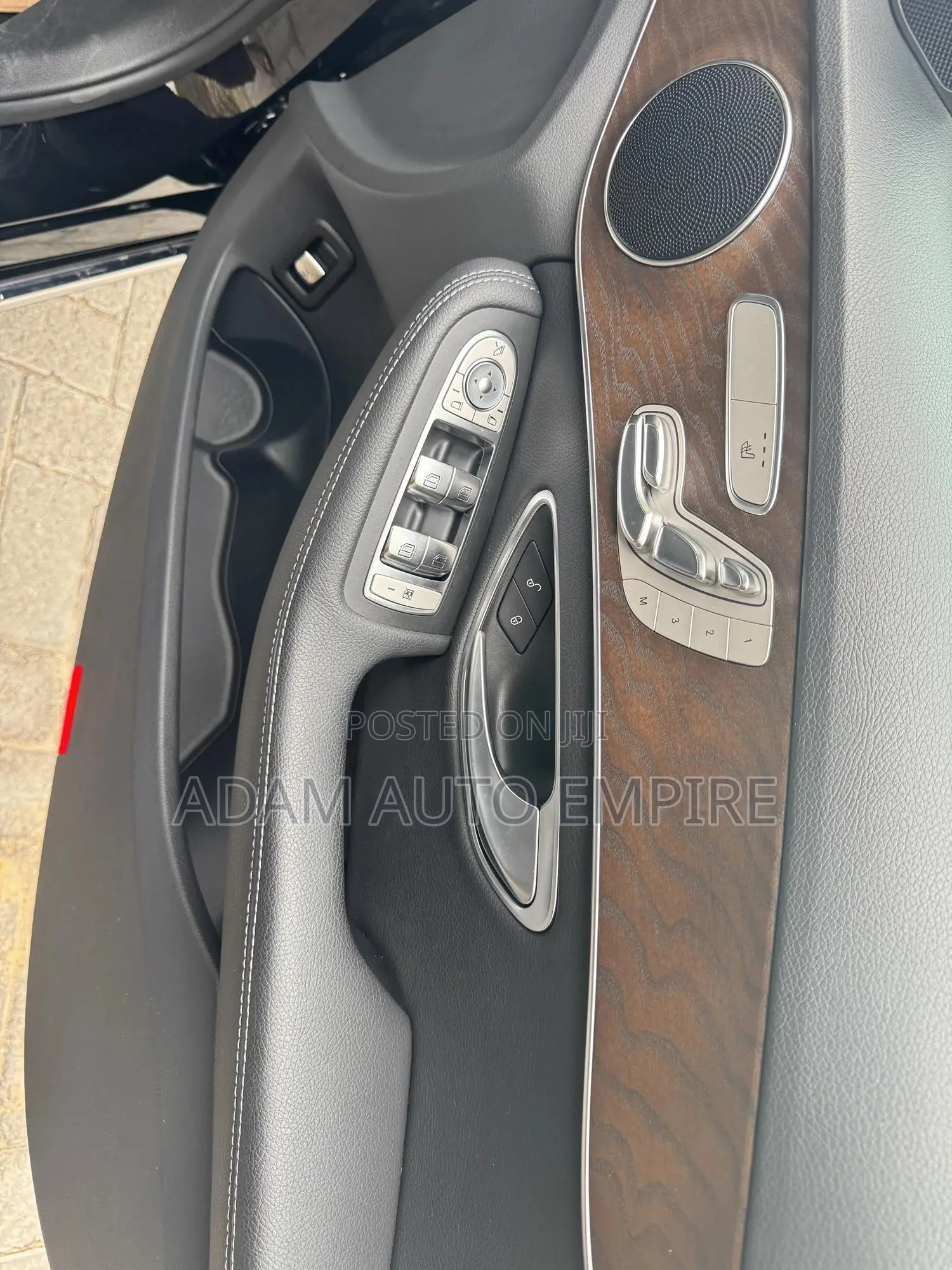Mercedes-Benz C180 2018 Black