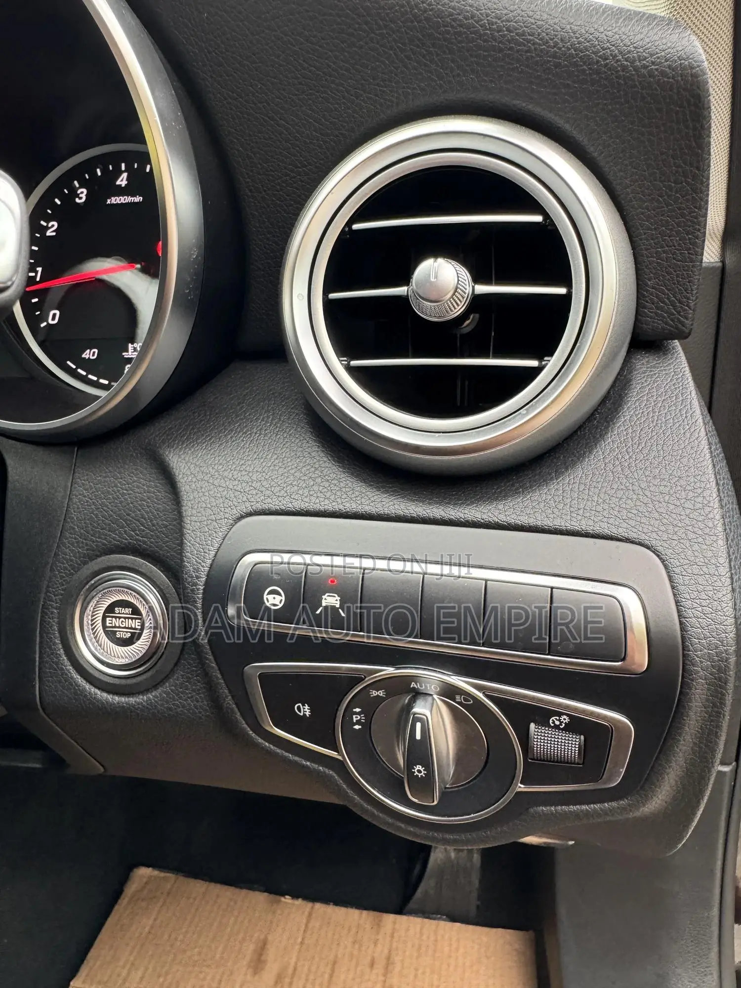 Mercedes-Benz C180 2018 Black
