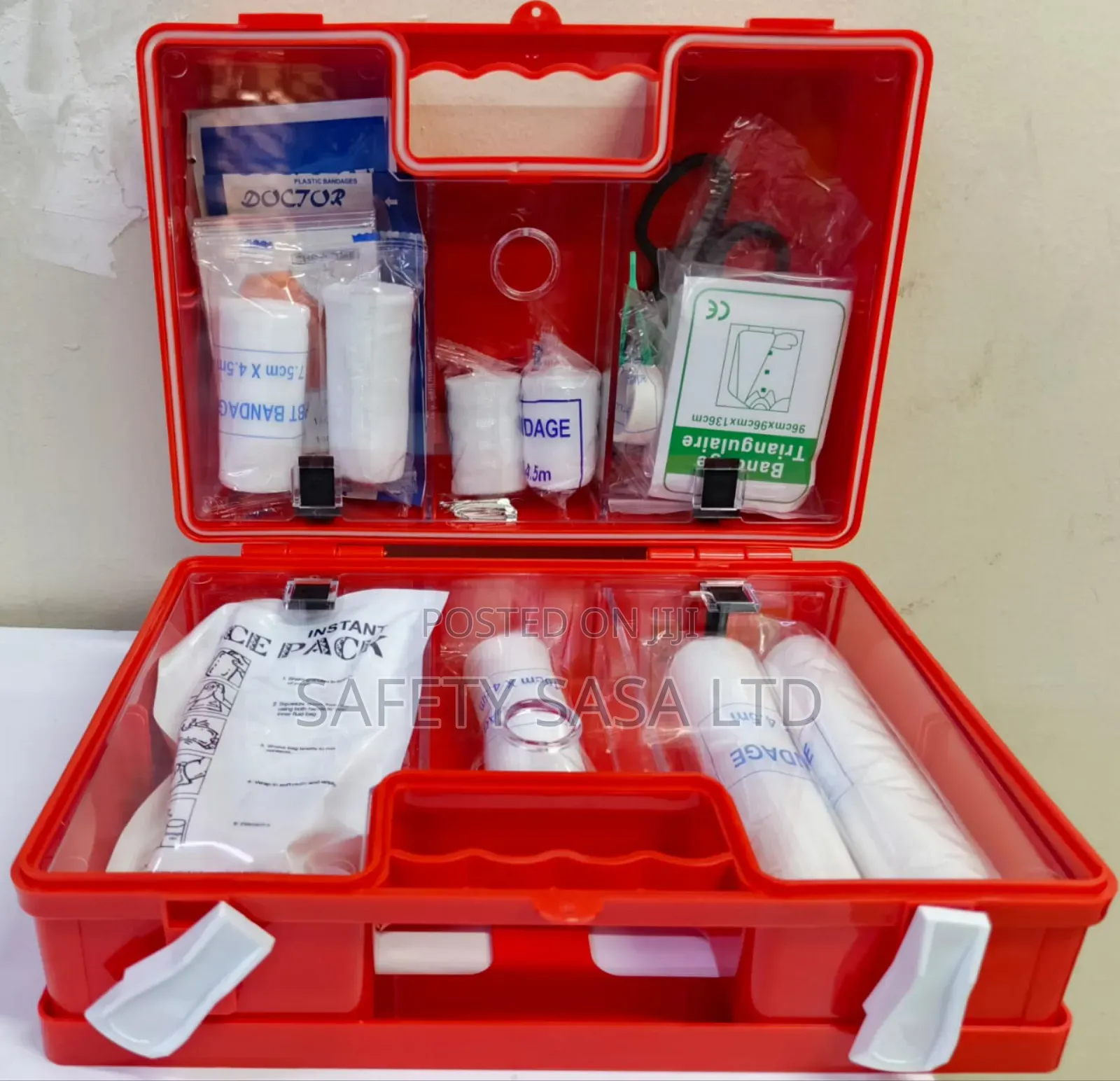 First Aid Kit / Fully Equipped