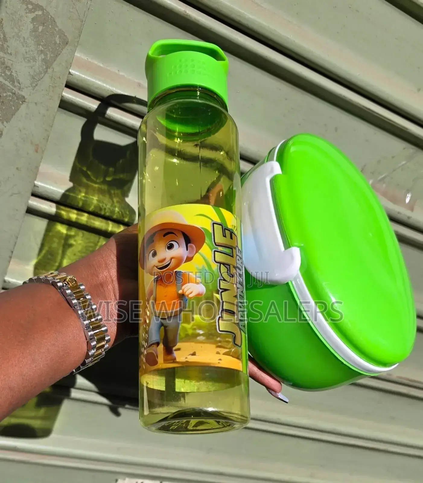 *◼Lunch Box*
 Plus The Water Bottle