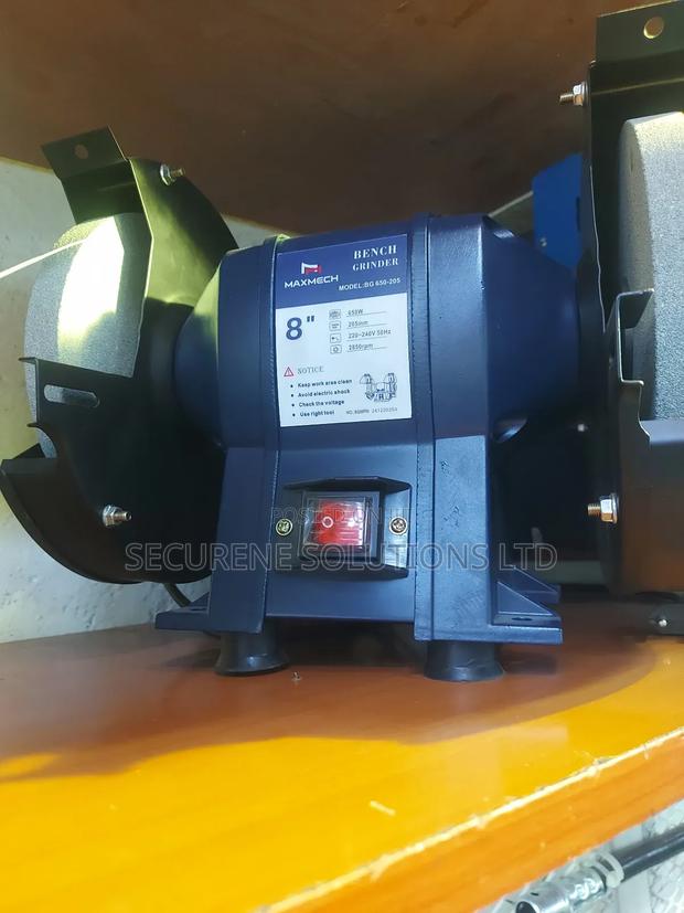 Maxmech 8" Bench Grinder, Model Bg 650-205.