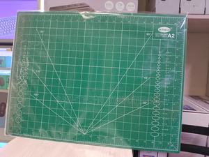 Brand New A2 Self-Healing Mat - thumbnail 2