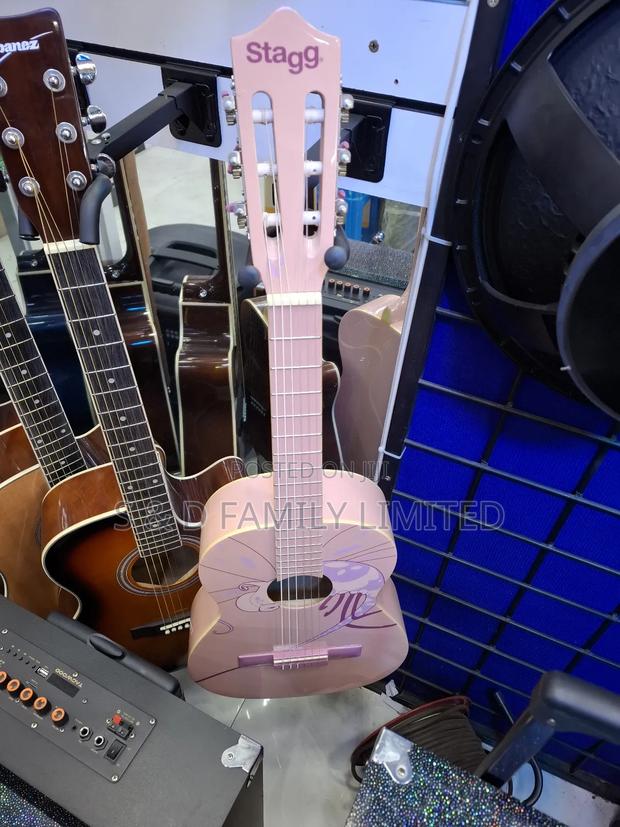Stagg Size 36 Classical Guitar - thumbnail 2
