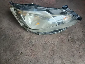 Ex Japan Nissan Nv 200 Headlight Available