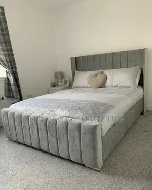 Gray Lined Beds