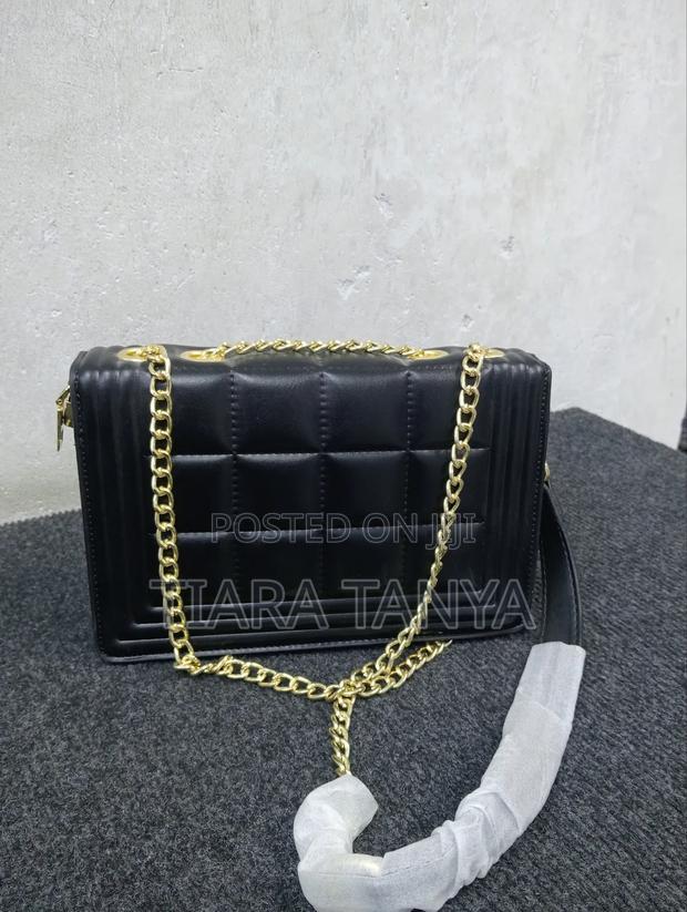 Black Sling Leather Bag - thumbnail 3