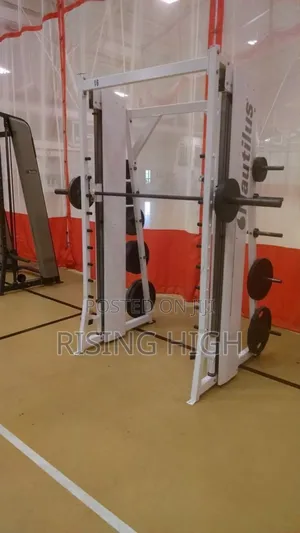  Olympic-Compatible Smith Machine – Perfect for Workouts