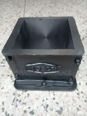 High Quality Cast Iron Cube Moulds