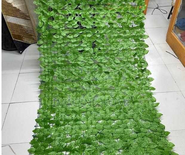 Elegant Artificial Green Fences Style
