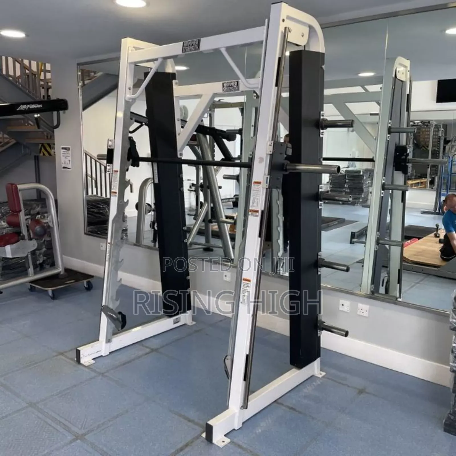  High-Quality Smith Machine – Boost Your Workout Routine