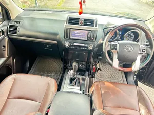 Toyota Land Cruiser Prado 2.7 2017 Black