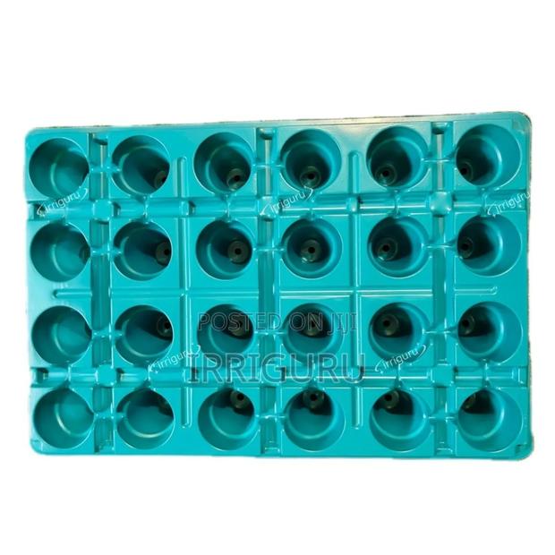 Planting Cell Trays - main view