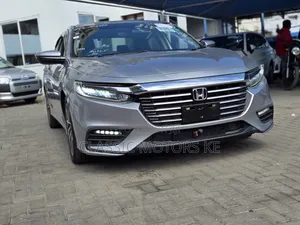 Honda Insight Touring 2019 Silver