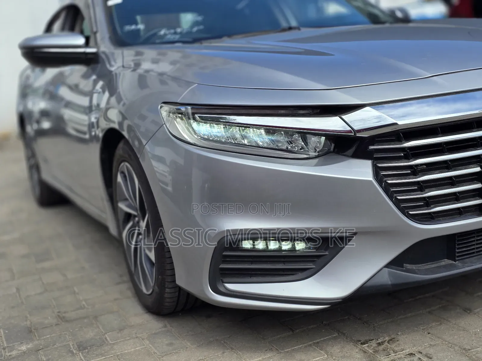 Honda Insight Touring 2019 Silver