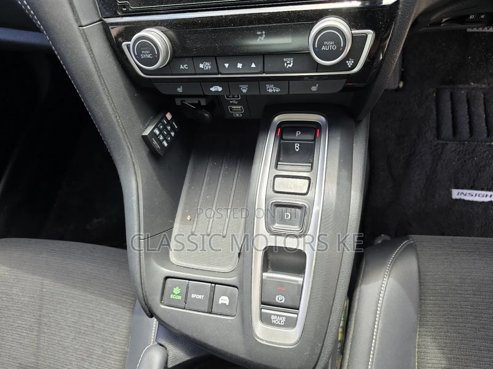 Honda Insight Touring 2019 Silver