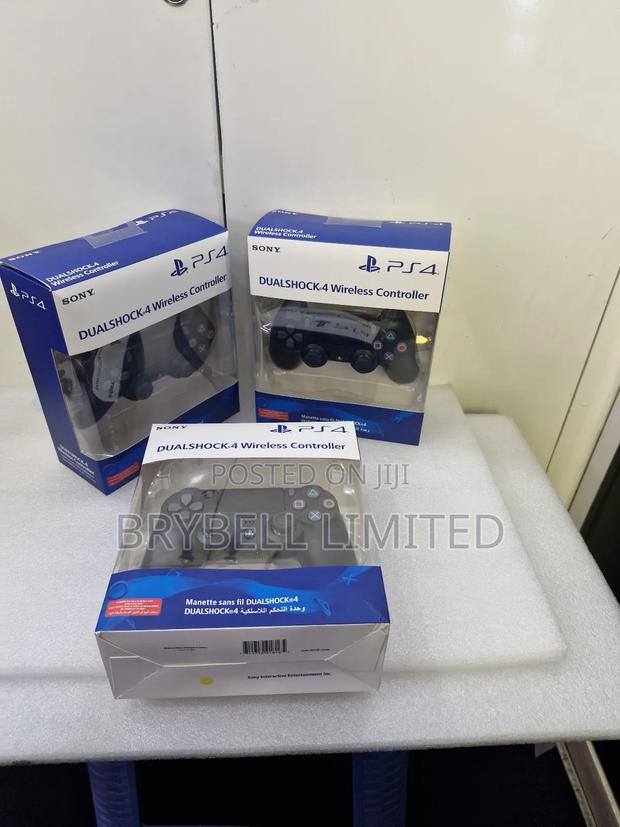 Dual Shock Original Ps4 Wireless Controller, Brand New - thumbnail 3