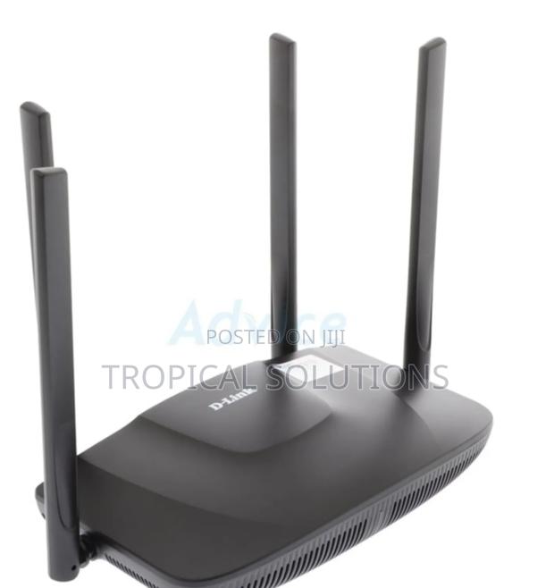 D-Link Ac1200 Dual Band Gigabit Wi-Fi 5 Router - thumbnail 3