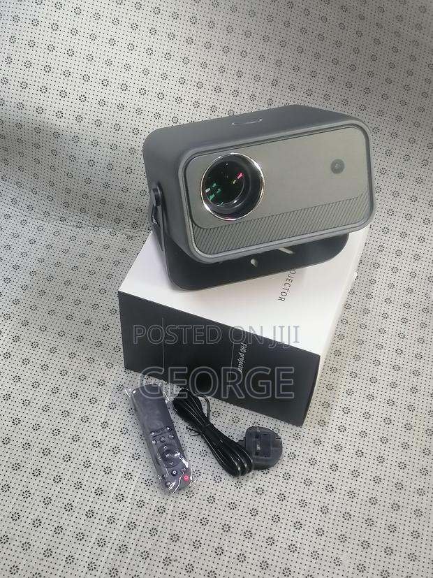 Hy900 Android13 Projector - main view
