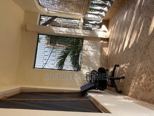 4bdrm Maisonette in Nyali for rent - thumbnail 7