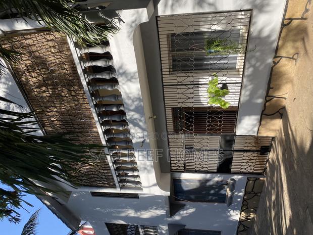 4bdrm Maisonette in Nyali for rent - thumbnail 8
