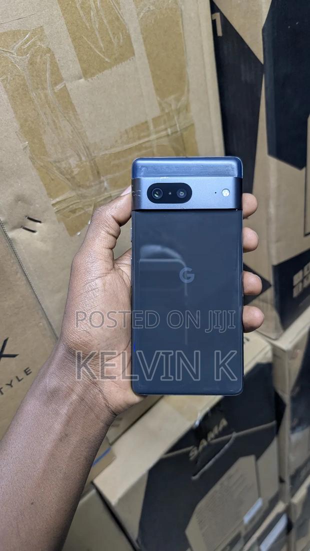 Google Pixel 7 128 GB Black - thumbnail 3