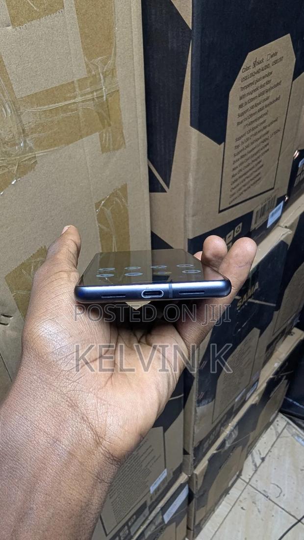 Google Pixel 7 128 GB Black - thumbnail 4