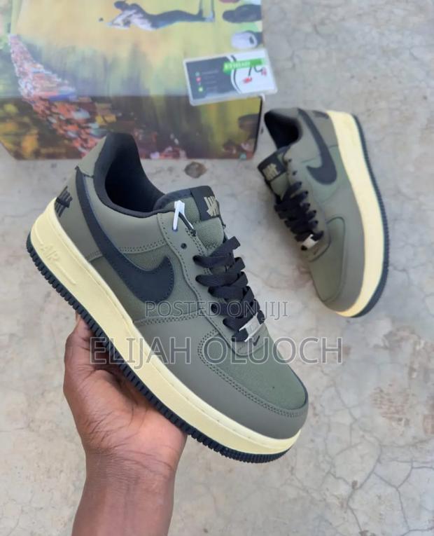 Airforce 1 Low Customized Undefeated - main view